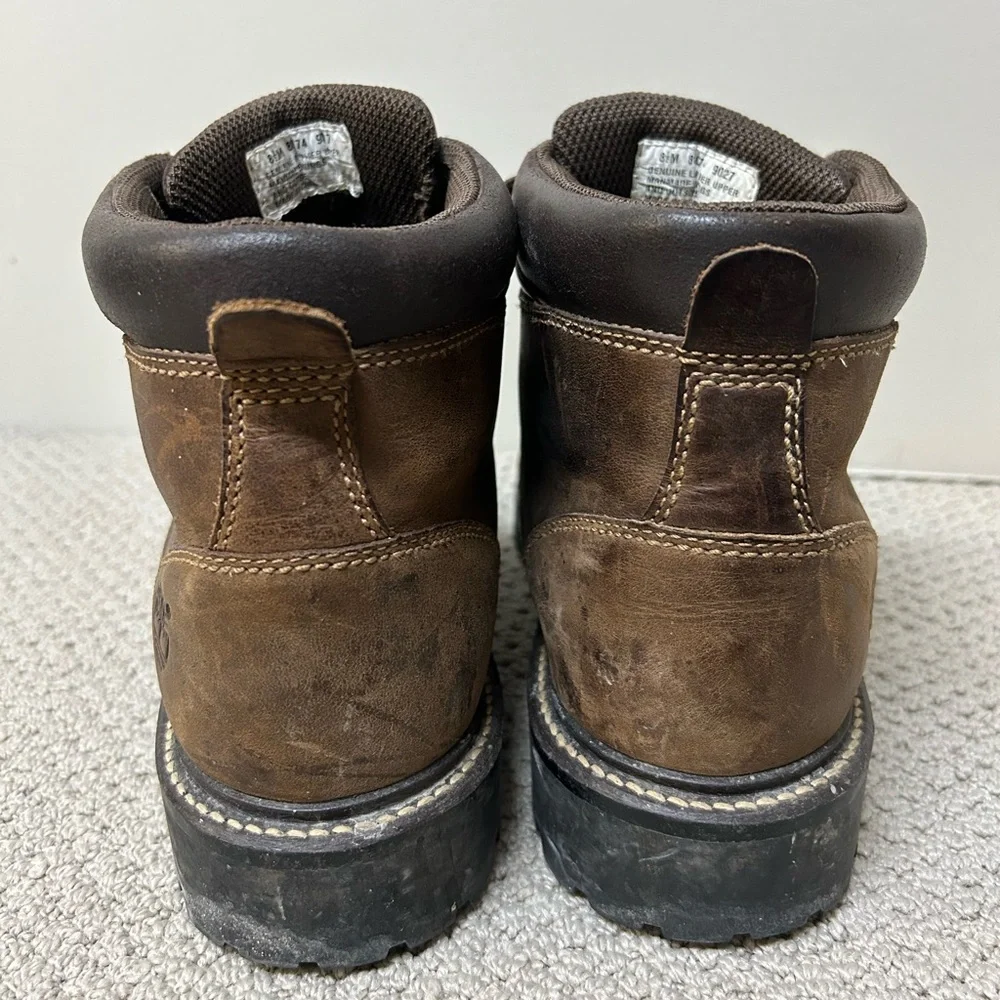 BOOTS | Men’s Timberland boots size 8.5 - Picture 8 of 10